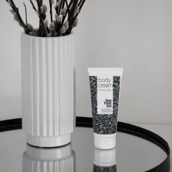 Australian Bodycare Body Cream 100 Ml - Intensieve Vochtinbrengende Crème Voor Zeer Droge & Beschadigde Huid - Met Actieve Ingrediënten Tea Tree Om De Natuurlijke Bacterieflora In Balans Te Houden En Toverhazelaar Voor Hydratatie Van De Huid -Lichaamsverzorging 1200x1200 33