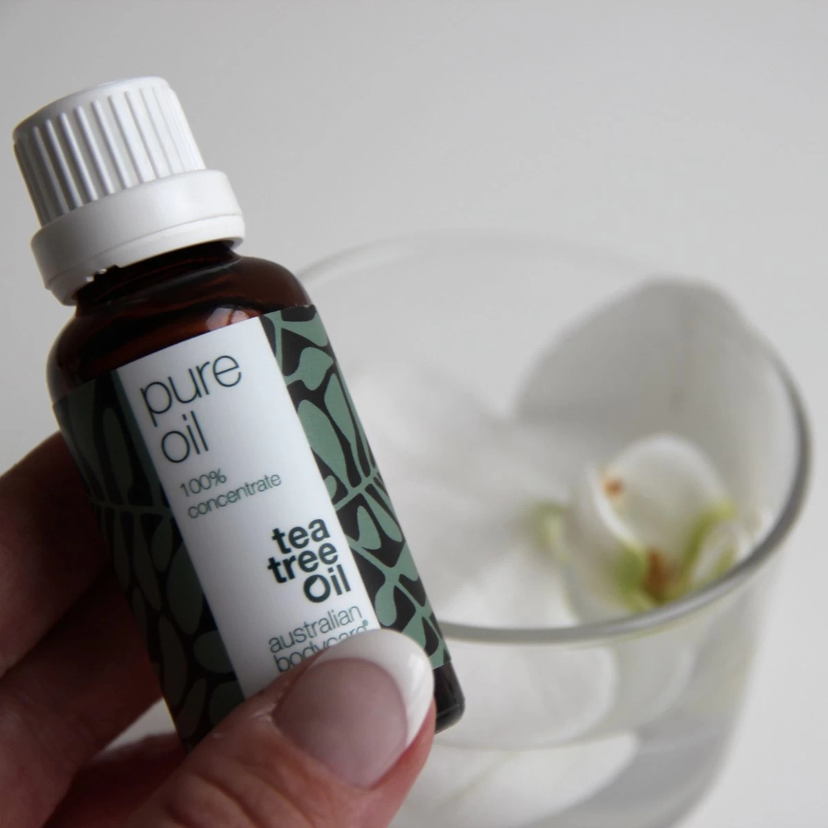 Australian Bodycare Pure Tea Tree Olie 30 Ml - 100% Puur Natuurlijke Tea Tree Olie Uit Australië Tegen Huidproblemen - Houdt De Goede Flora Op De Huid In Balans - Effectief Bij Jeugdpuistjes En Pukkeltjes 6 Australian Bodycare Pure Tea Tree Olie 30 Ml - 100% Puur Natuurlijke Tea Tree Olie Uit Australië Tegen Huidproblemen - Houdt De Goede Flora Op De Huid In Balans - Effectief Bij Jeugdpuistjes En Pukkeltjes - Afbeelding 6