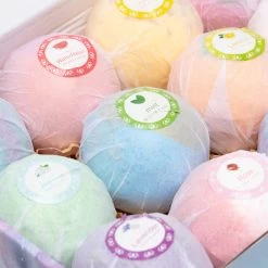 Bruisballen - Bruisballen Voor Bad - Kind - 12 Stuks - XXL Formaat - 12 Verschillende Geuren - 100 Gram -Lichaamsverzorging 1200x1200 695