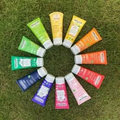 Weleda Berken Pearl Scrub Douchecrème -Lichaamsverzorging 1200x1200 741