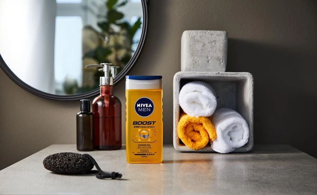 NIVEA MEN Boost Douchegel - 6 X 250 ML - Voordeelverpakking 2 NIVEA MEN Boost Douchegel - 6 X 250 ML - Voordeelverpakking - Afbeelding 2