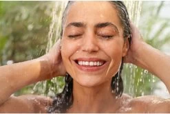 Weleda Aroma Shower Energy Douchegel -Lichaamsverzorging 1200x808 1