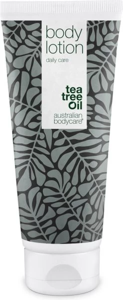 Australian Bodycare Body Lotion 200 Ml - Bodylotion Met Tea Tree Olie Verzorgt En Voorkomt Een Onzuivere En Droge Huid - Vermindert Vlekjes, Puistjes, Jeuk, Jeugdpuistjes, Lichaamsgeurtjes & Zweetvoeten - Geschikt Voor Vrouwen & Mannen -Lichaamsverzorging 493x1200 2
