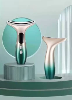 Merkloos Facelift Apparaat + Gold Mask Anti-rimpel En Verjongend Hydraterende Gezichtsmasker, Geïmpregneerd Met Telomerase Serum - Anti Rimpels Nek En Gezicht Apparaat - Facelift - Skin Care - Huidverzorging Apparaat - Drie Lichten Functie - FDA - CE – 2022