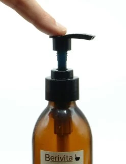 Amandelolie Puur 200ml Pompfles - Glas - Zoete Amandel Olie Voor Huid En Haren - Sweet Almond Oil 7 Amandelolie Puur 200ml Pompfles - Glas - Zoete Amandel Olie Voor Huid En Haren - Sweet Almond Oil -Lichaamsverzorging 923x1200