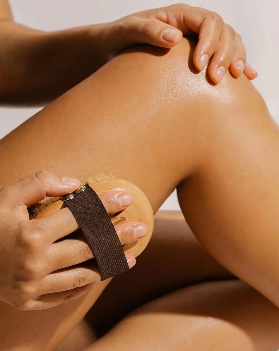 SkinTone® - Dry Brushing Huidborstel Met Natuurlijke Haren - Huidverbetering - Anti Cellulitis Brush - Lichaamsborstel - Droogborstel 3 SkinTone® - Dry Brushing Huidborstel Met Natuurlijke Haren - Huidverbetering - Anti Cellulitis Brush - Lichaamsborstel - Droogborstel - Afbeelding 3